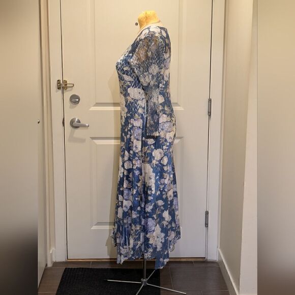 EUC Komarov XL Lace Sleeve Charmeuse and Chiffon Cocktail Dress in Casablanca - Picture 15 of 16